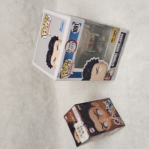 Funko Pop Demon Slayer 1091 Gyomei Himejima Hot Topic Exclusive w/Qposket figure